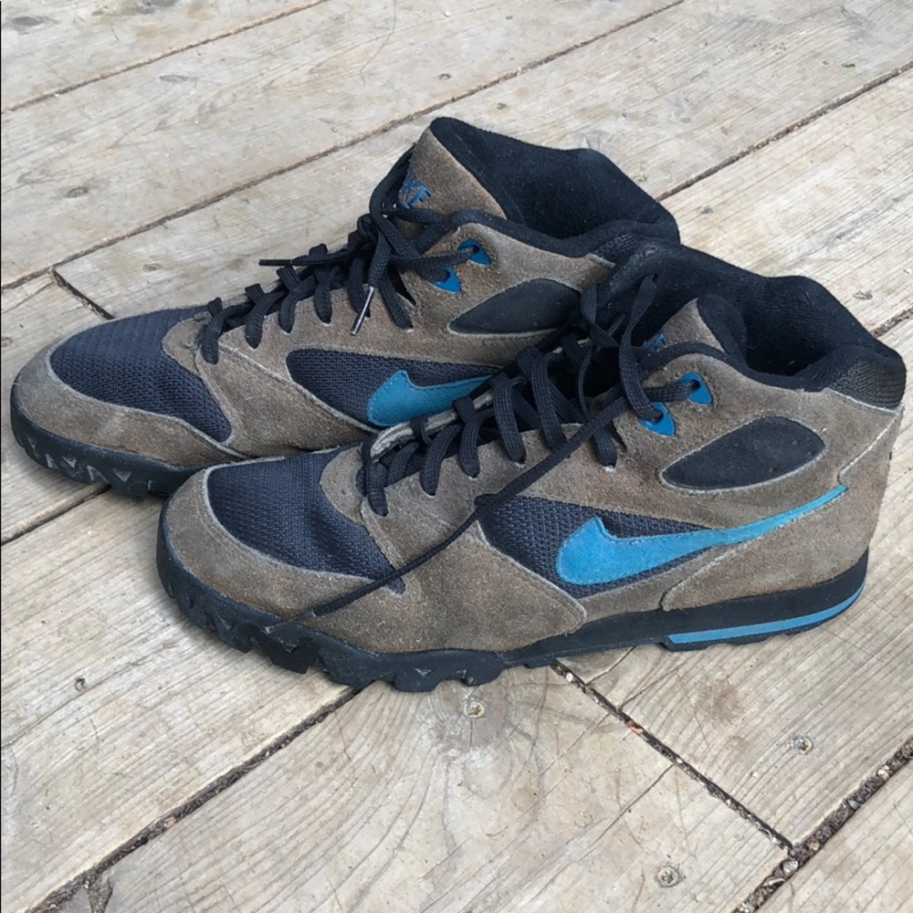 Vintage Nike ACG Suede Hiking Shoes